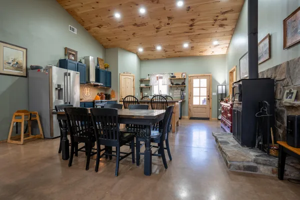 $599,900 | 11438 County Road 91, Bryant, AL 35958