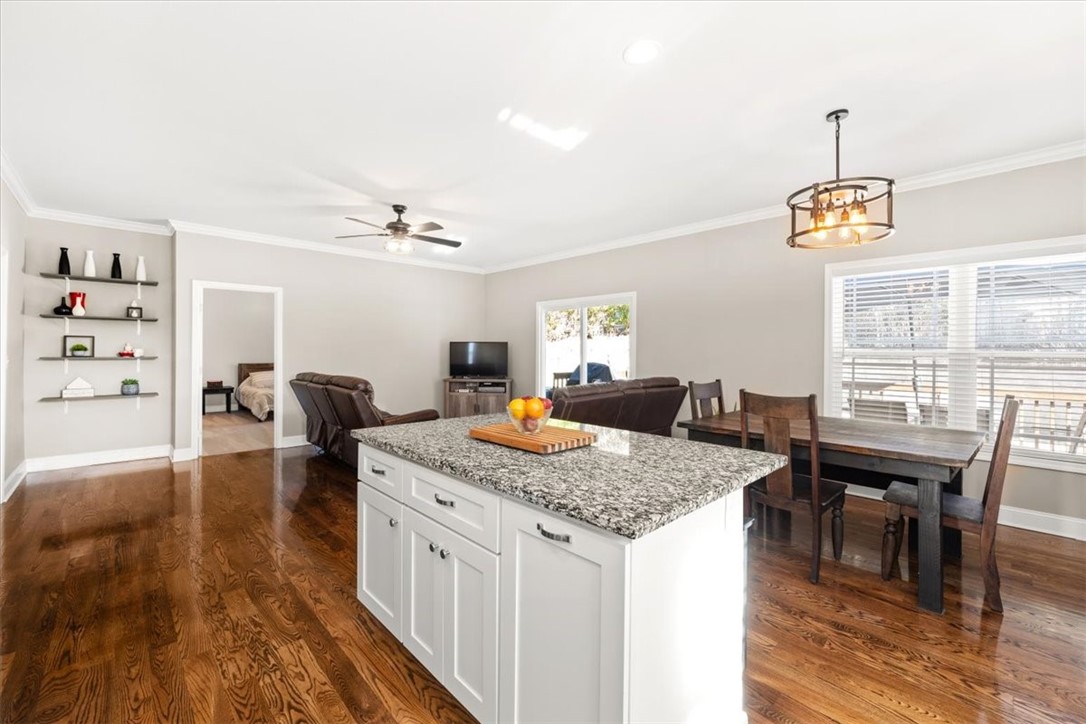 700 Kings Road Anderson, SC 29621 - Photo 14 of 48