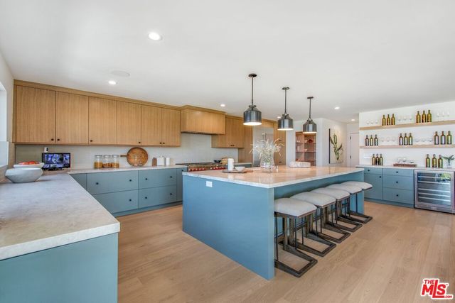 $3,800,000 | 4217 Don Carlos Drive, Los Angeles, CA 90008