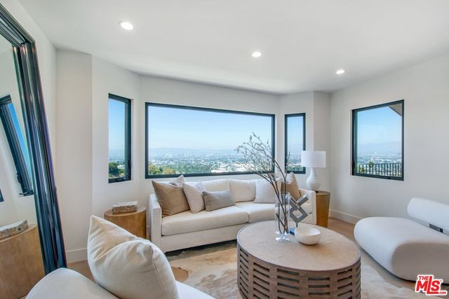 $3,800,000 | 4217 Don Carlos Drive, Los Angeles, CA 90008