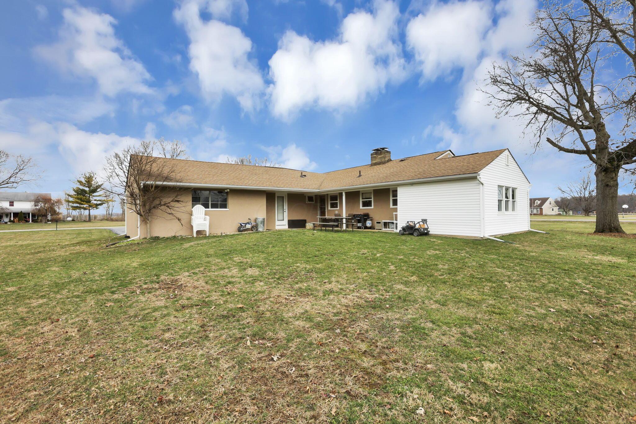 535 Murnan Road Galloway, OH 43119 - Photo 46 of 57 56-web-or-mls-LO5A9896
