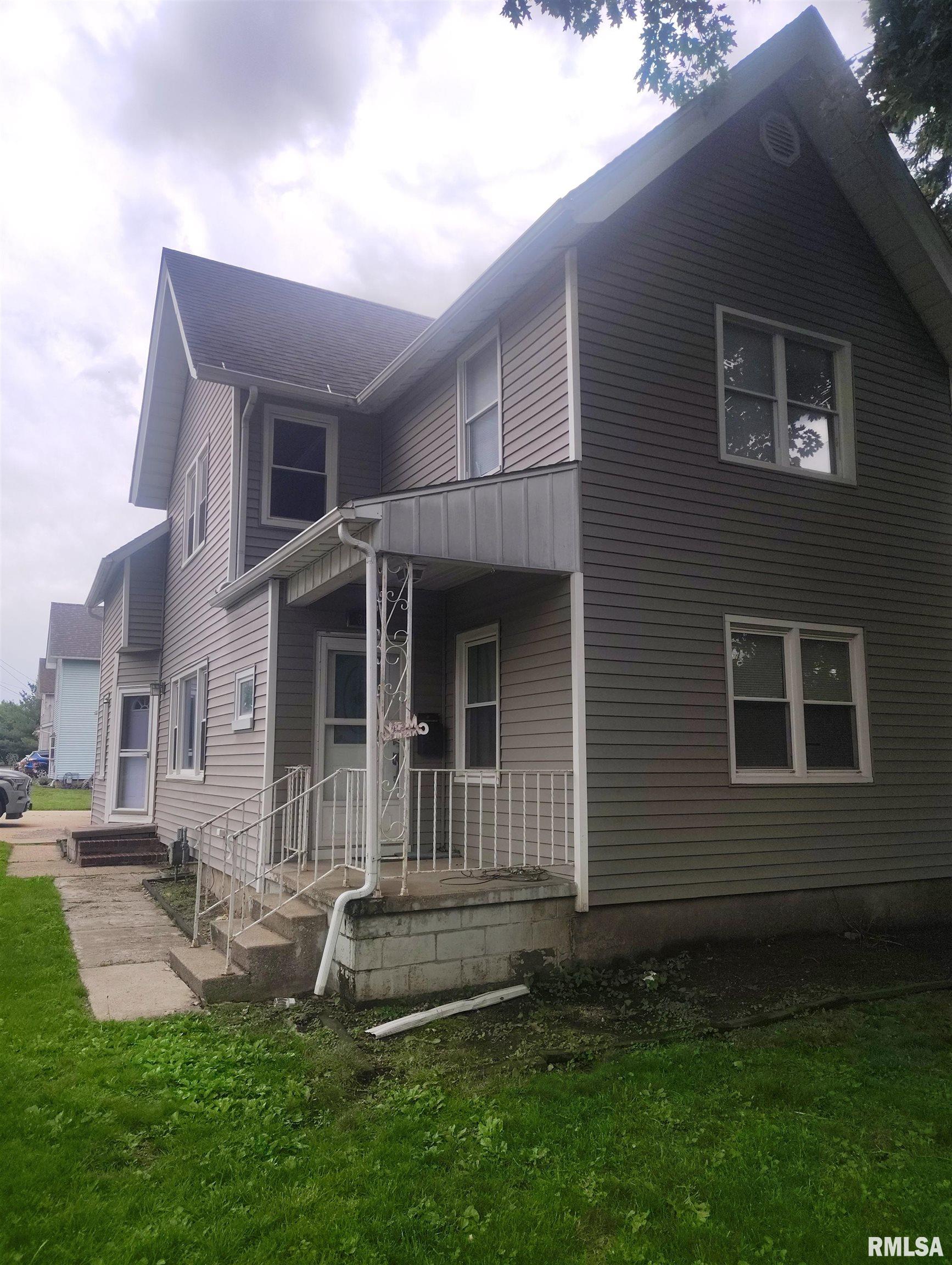 362 East Ash Street Canton, IL 61520 - Photo 3 of 56