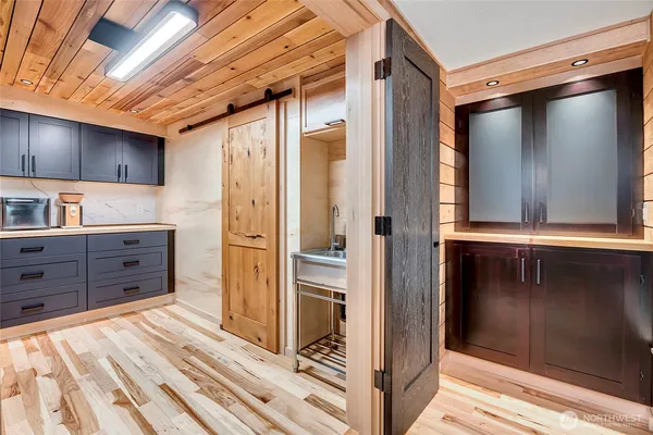 $1,050,000 | 24123 7th Avenue West, Bothell, WA 98021