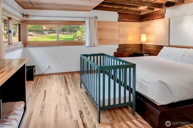 $1,135,000 | 24123 7th Avenue West, Bothell, WA 98021