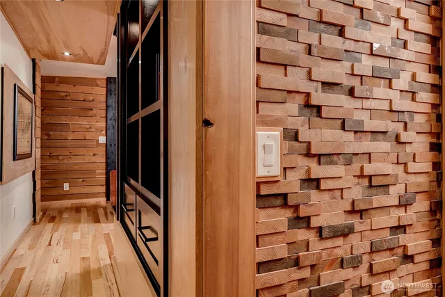 $1,135,000 | 24123 7th Avenue West, Bothell, WA 98021