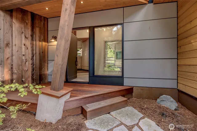 $1,135,000 | 24123 7th Avenue West, Bothell, WA 98021