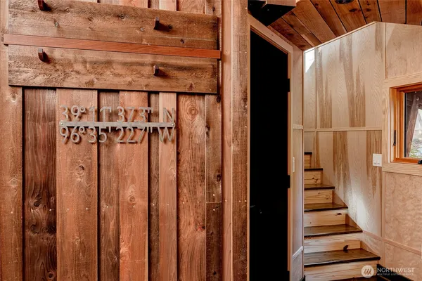 $1,050,000 | 24123 7th Avenue West, Bothell, WA 98021