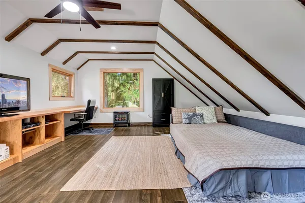 $1,050,000 | 24123 7th Avenue West, Bothell, WA 98021