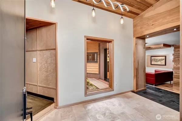 $1,050,000 | 24123 7th Avenue West, Bothell, WA 98021