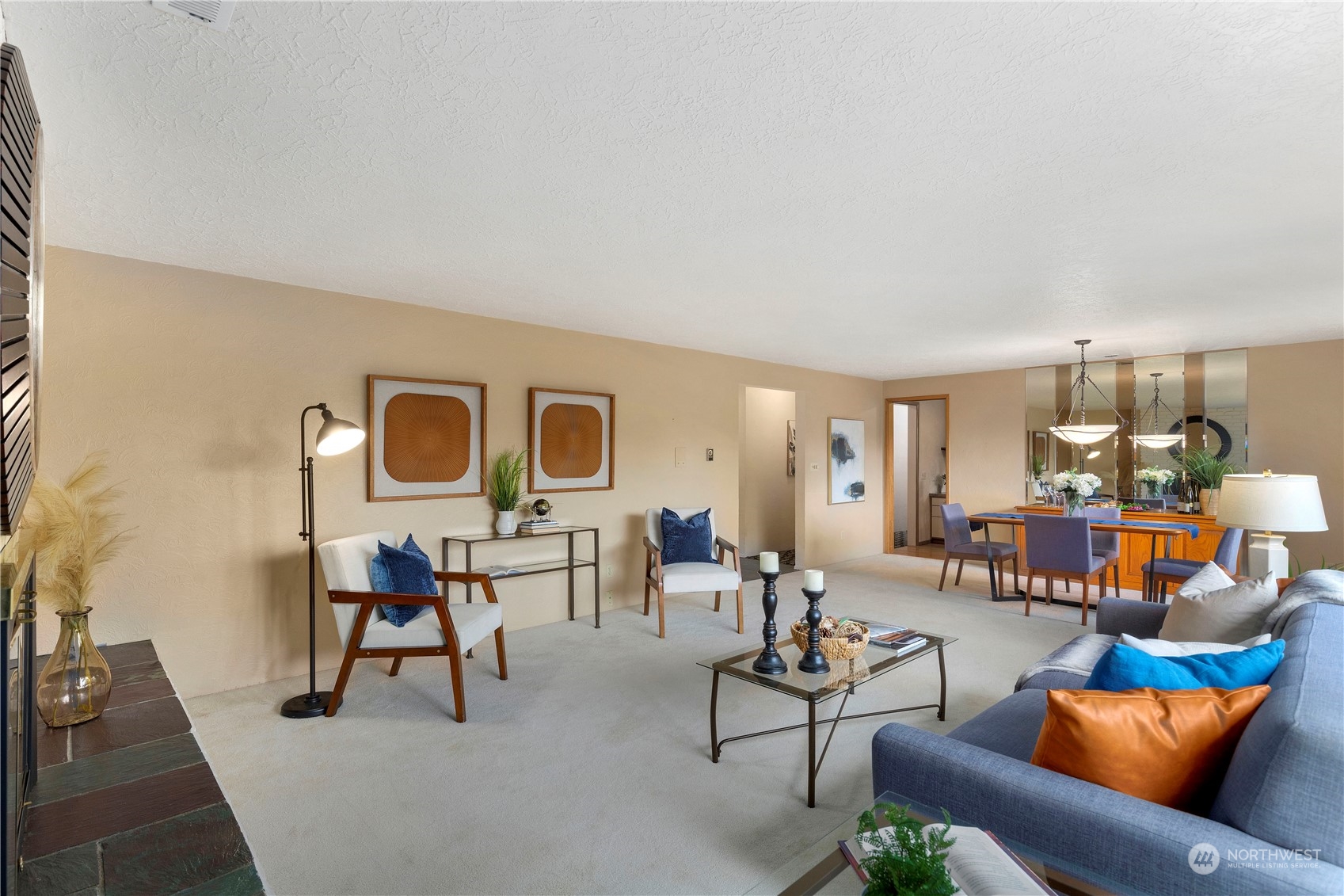 5020 Crest Lane Everett, WA 98203 - Photo 7 of 37