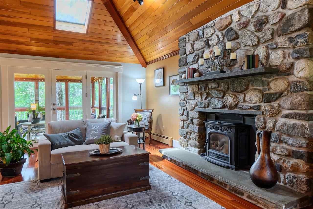 192 Westfall Road Pelham, NH 03076 - Photo 22 of 38
