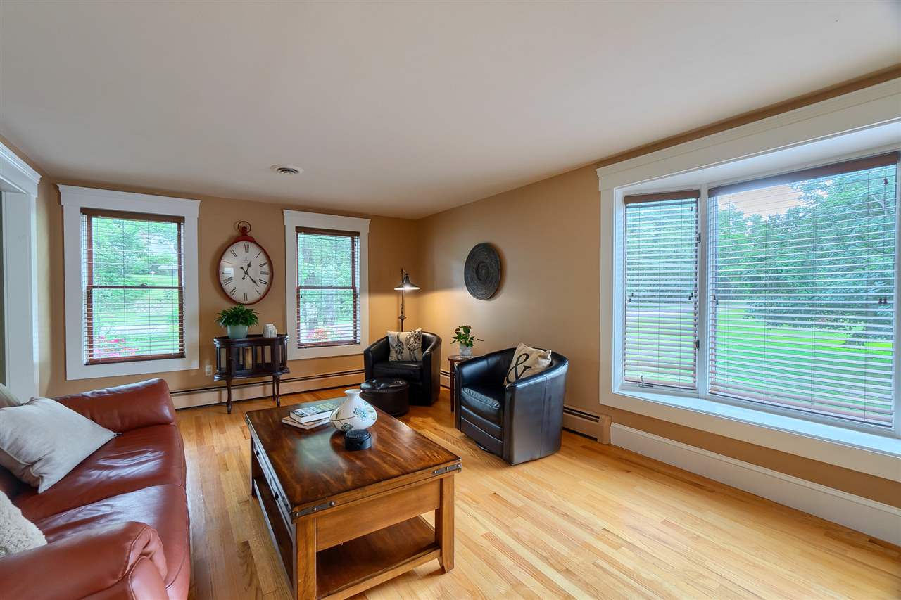 192 Westfall Road Pelham, NH 03076 - Photo 25 of 38