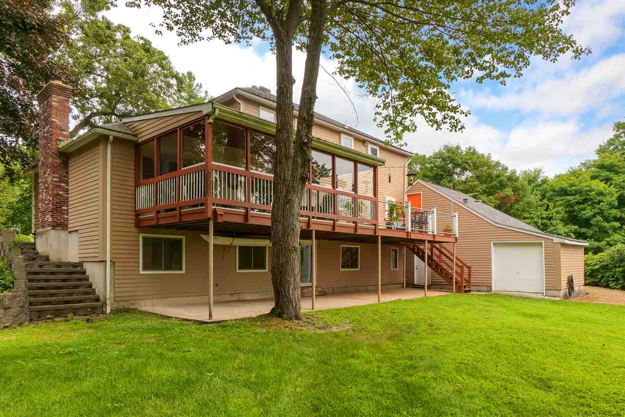 192 Westfall Road Pelham, NH 03076 - Photo 4 of 38
