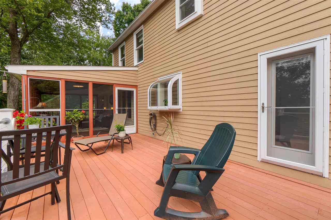 192 Westfall Road Pelham, NH 03076 - Photo 6 of 38