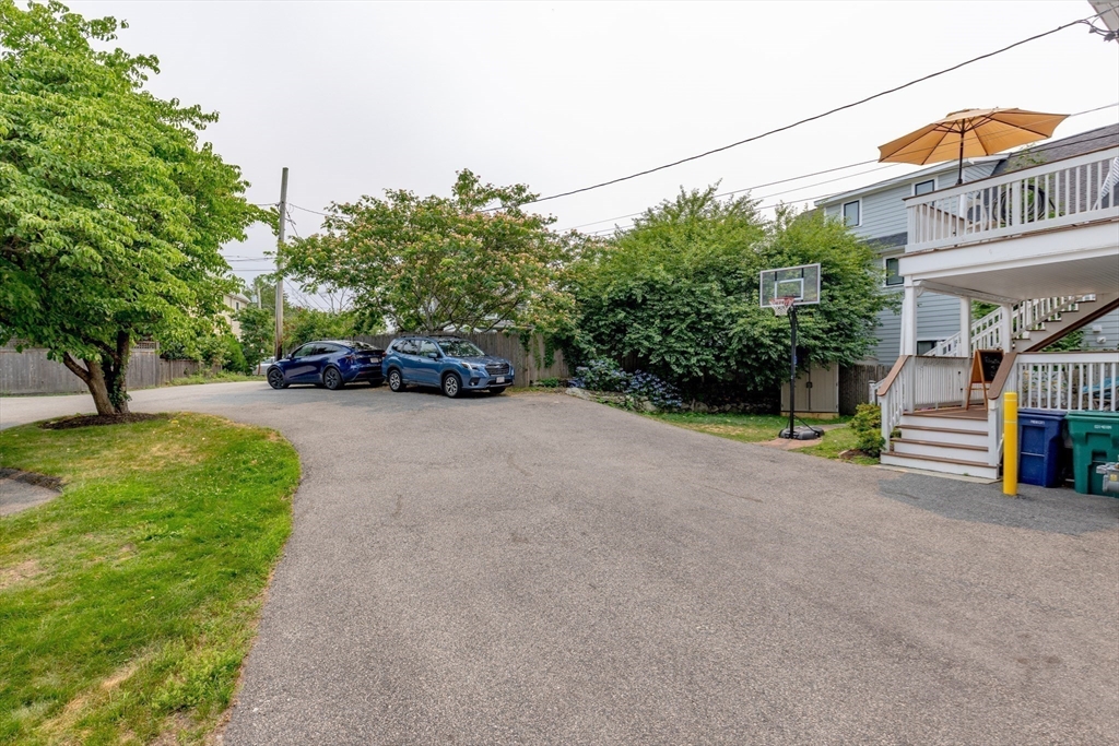 28 Beecher Place, Unit B Newton, MA 02459 - Photo 34 of 36