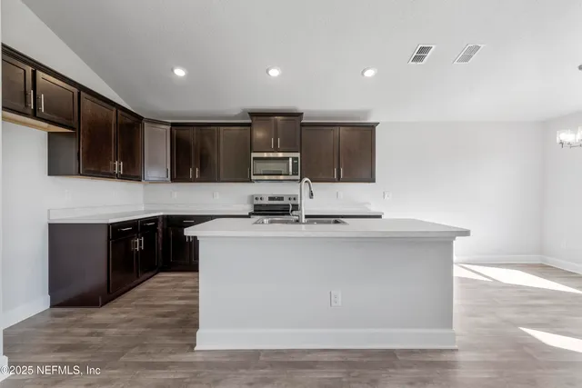 $303,700 | 8382 Helmsley Boulevard, Jacksonville, FL 32219