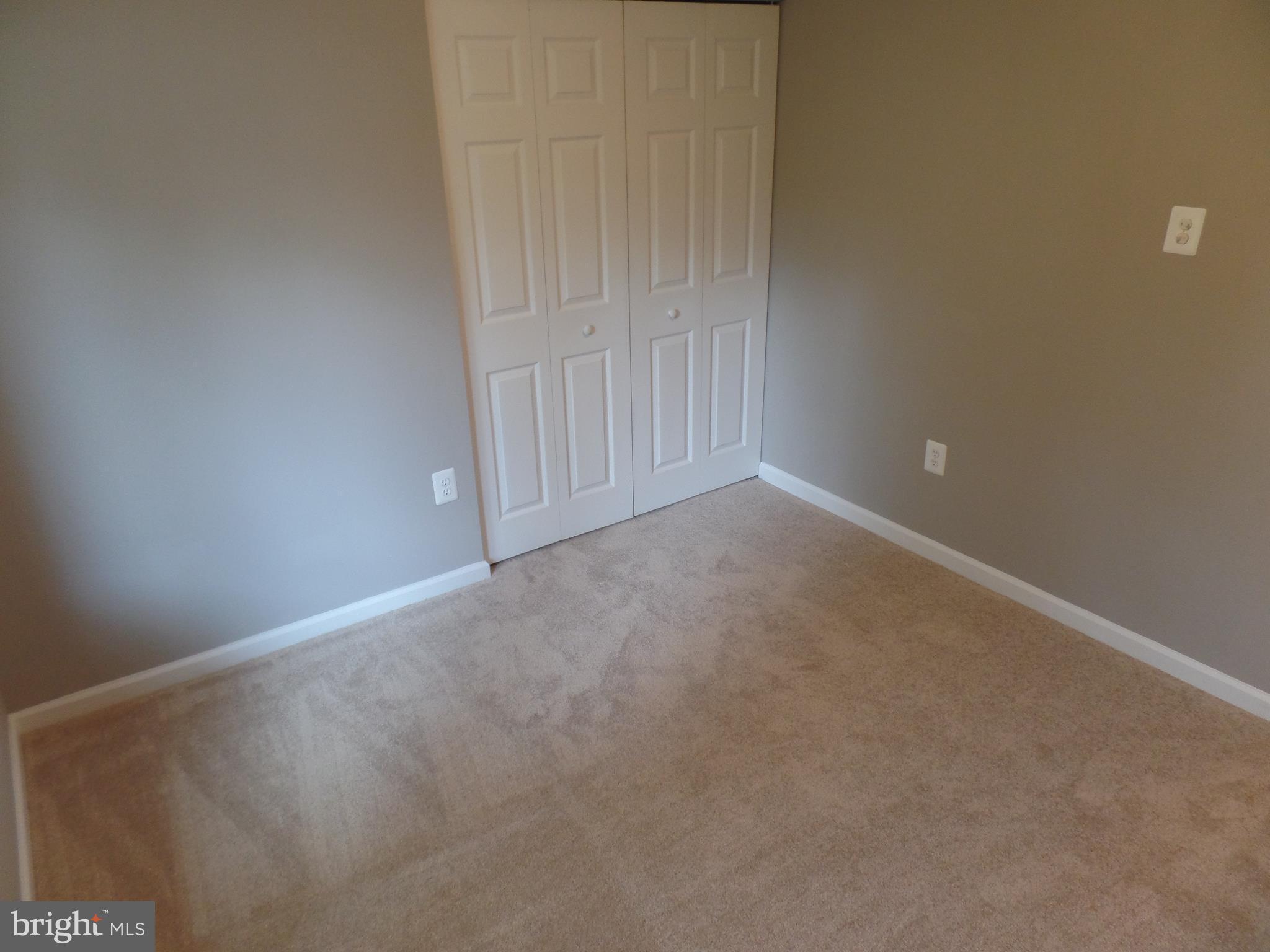 18940 Glendower Road Gaithersburg, MD 20879 - Photo 17 of 30 a view of an empty room