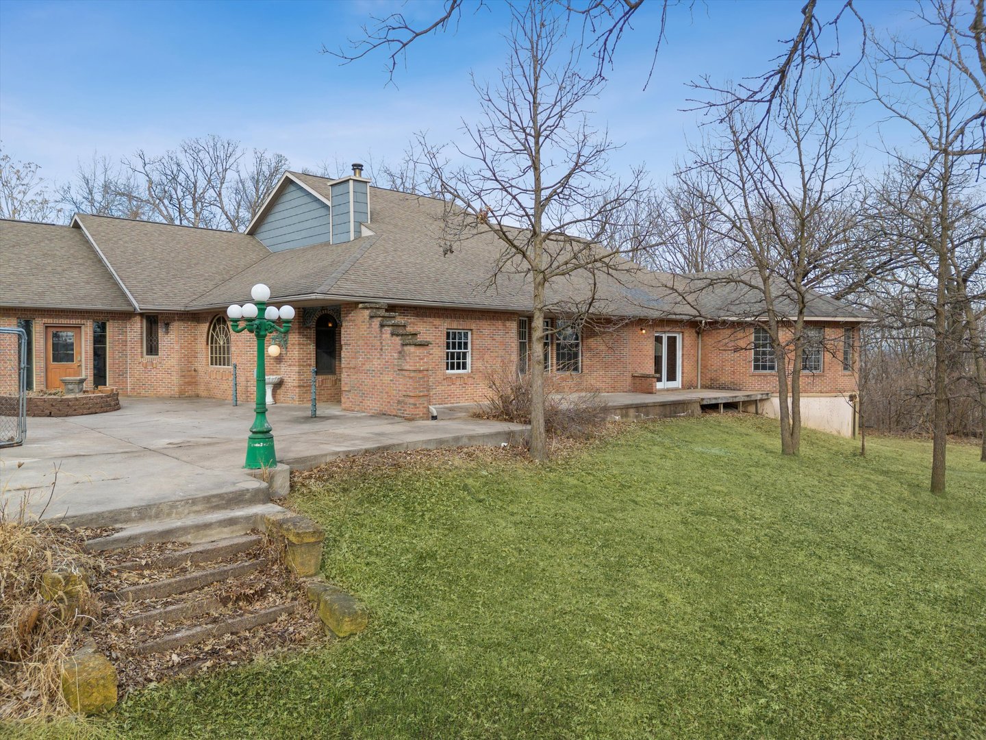 315 North 9th Street Clinton, IA 52732 - Photo 4 of 78