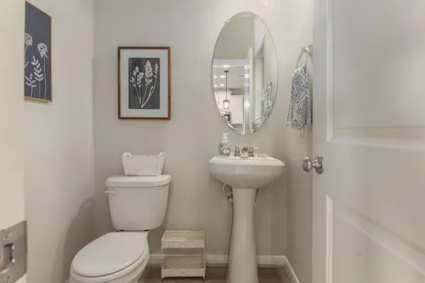 $2,200 | 5533 Evanston Lane, Pasadena, TX 77505