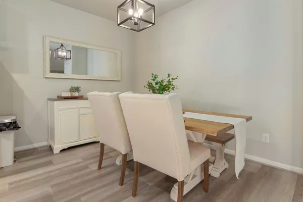 $2,200 | 5533 Evanston Lane, Pasadena, TX 77505