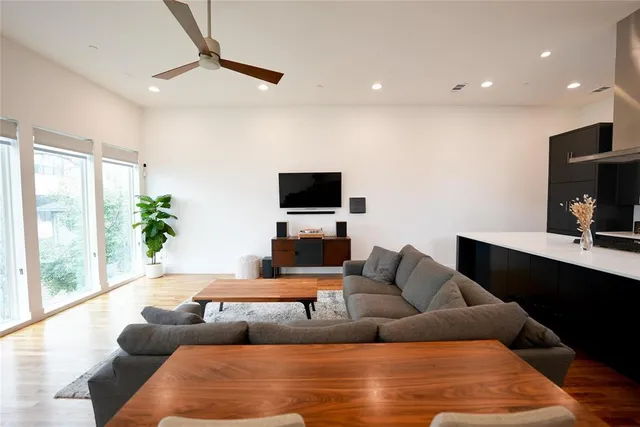 $3,475 | 2203 Moser Avenue, Unit 106, Dallas, TX 75206