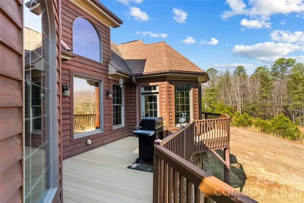 $1,345,900 | 293 Bear Cliff Drive, Nebo, NC 28761