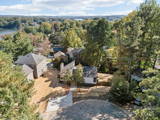 $679,000 | 16152 Haroa Court, Tega Cay, SC 29708