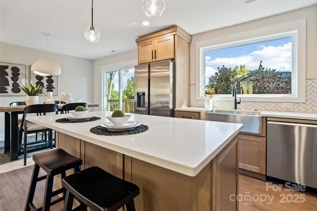 $679,000 | 16152 Haroa Court, Tega Cay, SC 29708