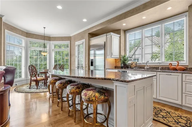 $1,249,000 | 2108 West 115th Street, Leawood, KS 66211