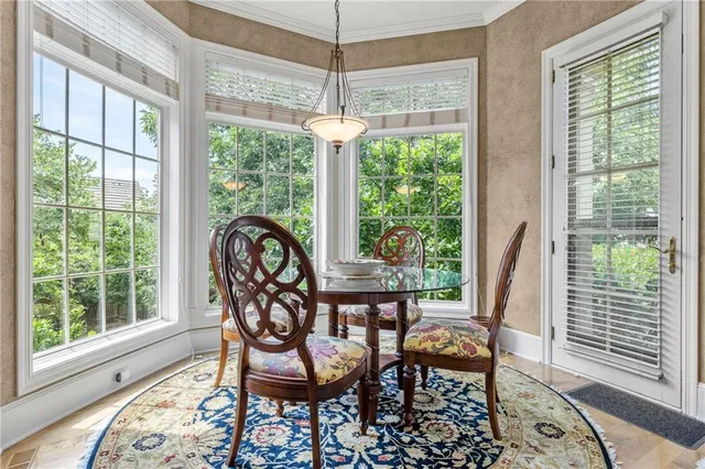 $1,249,000 | 2108 West 115th Street, Leawood, KS 66211