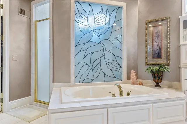 $1,249,000 | 2108 West 115th Street, Leawood, KS 66211