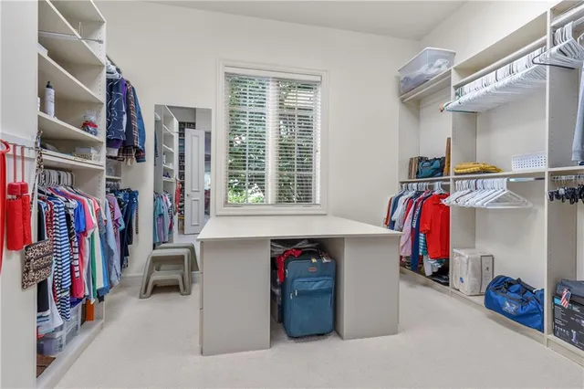 $1,249,000 | 2108 West 115th Street, Leawood, KS 66211