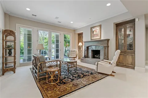 $1,375,000 | 2108 West 115th Street, Leawood, KS 66211