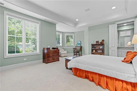 $1,375,000 | 2108 West 115th Street, Leawood, KS 66211