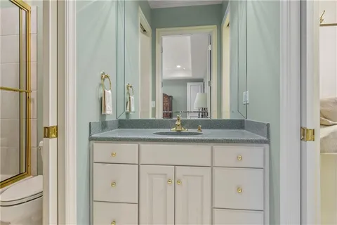 $1,375,000 | 2108 West 115th Street, Leawood, KS 66211