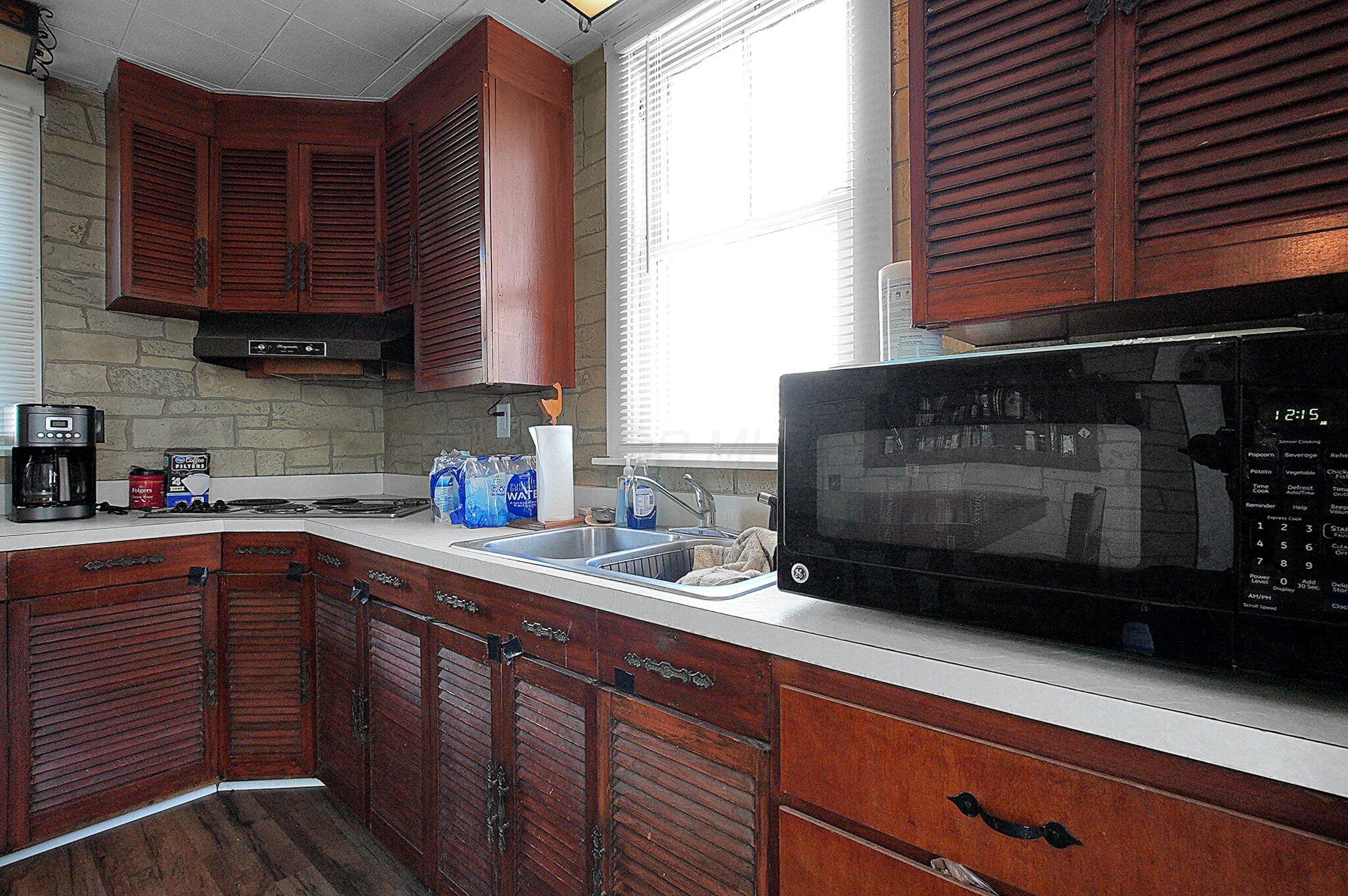 132 Walnut Street Circleville, OH 43113 - Photo 11 of 38 10-web-or-mls-132-walnut-st
