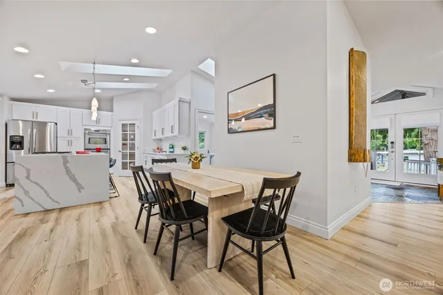 $1,990,000 | 575 Mt Logan Drive Southwest, Issaquah, WA 98027