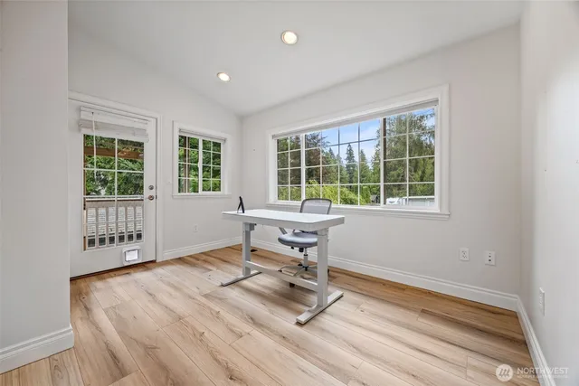 $1,990,000 | 575 Mt Logan Drive Southwest, Issaquah, WA 98027