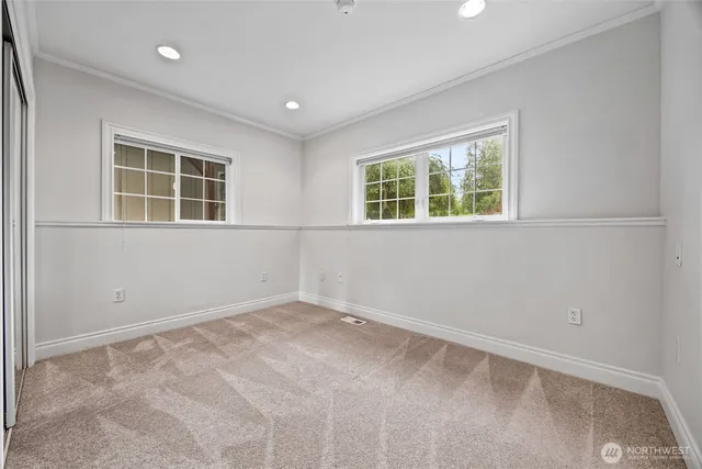 $1,990,000 | 575 Mt Logan Drive Southwest, Issaquah, WA 98027