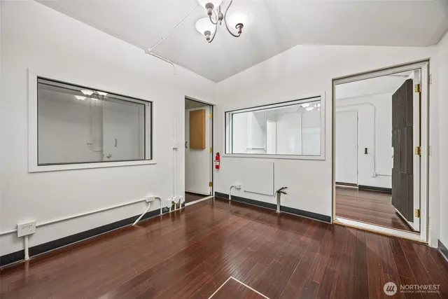 $1,990,000 | 575 Mt Logan Drive Southwest, Issaquah, WA 98027