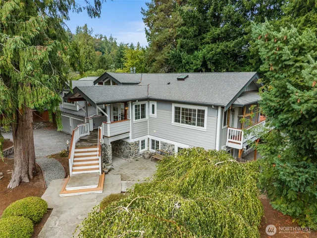 $1,990,000 | 575 Mt Logan Drive Southwest, Issaquah, WA 98027