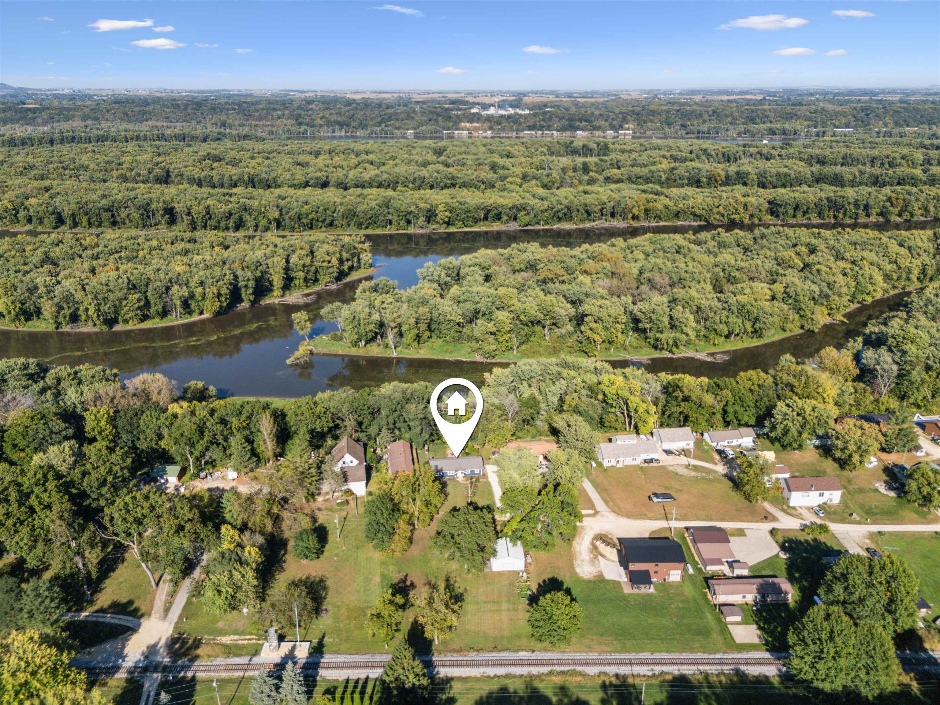 4641 South Beach Lane Dubuque, IA 52003 - Photo 23 of 38