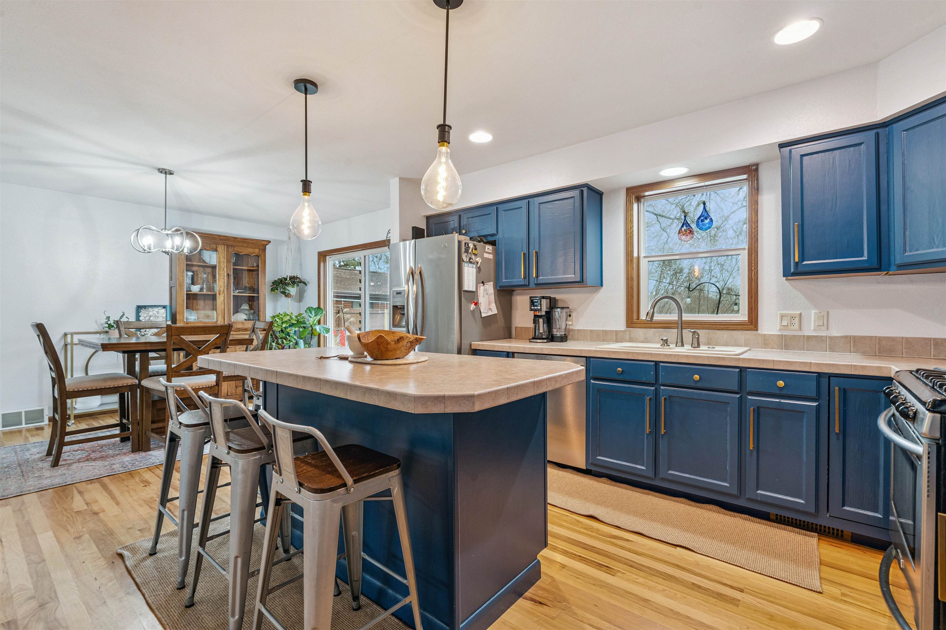 4641 South Beach Lane Dubuque, IA 52003 - Photo 27 of 38