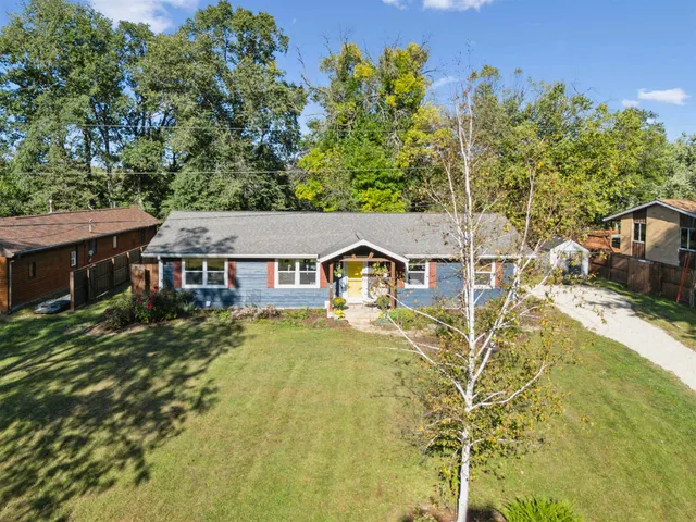 $375,000 | 4641 South Beach Lane, Dubuque, IA 52003