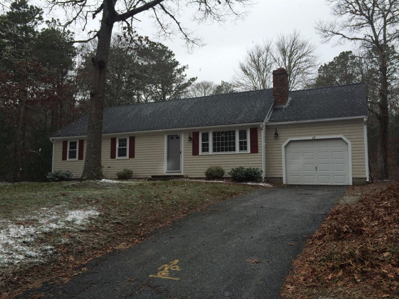 48 North Precinct Road Centerville, MA 02632 - Photo 3 of 28 front view of a house with a yard