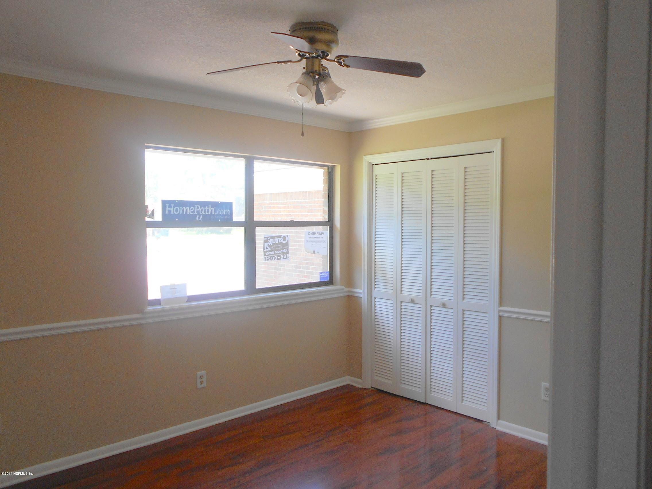 5190 Wembley Road Jacksonville, FL 32257 - Photo 12 of 23 Bedroom 2