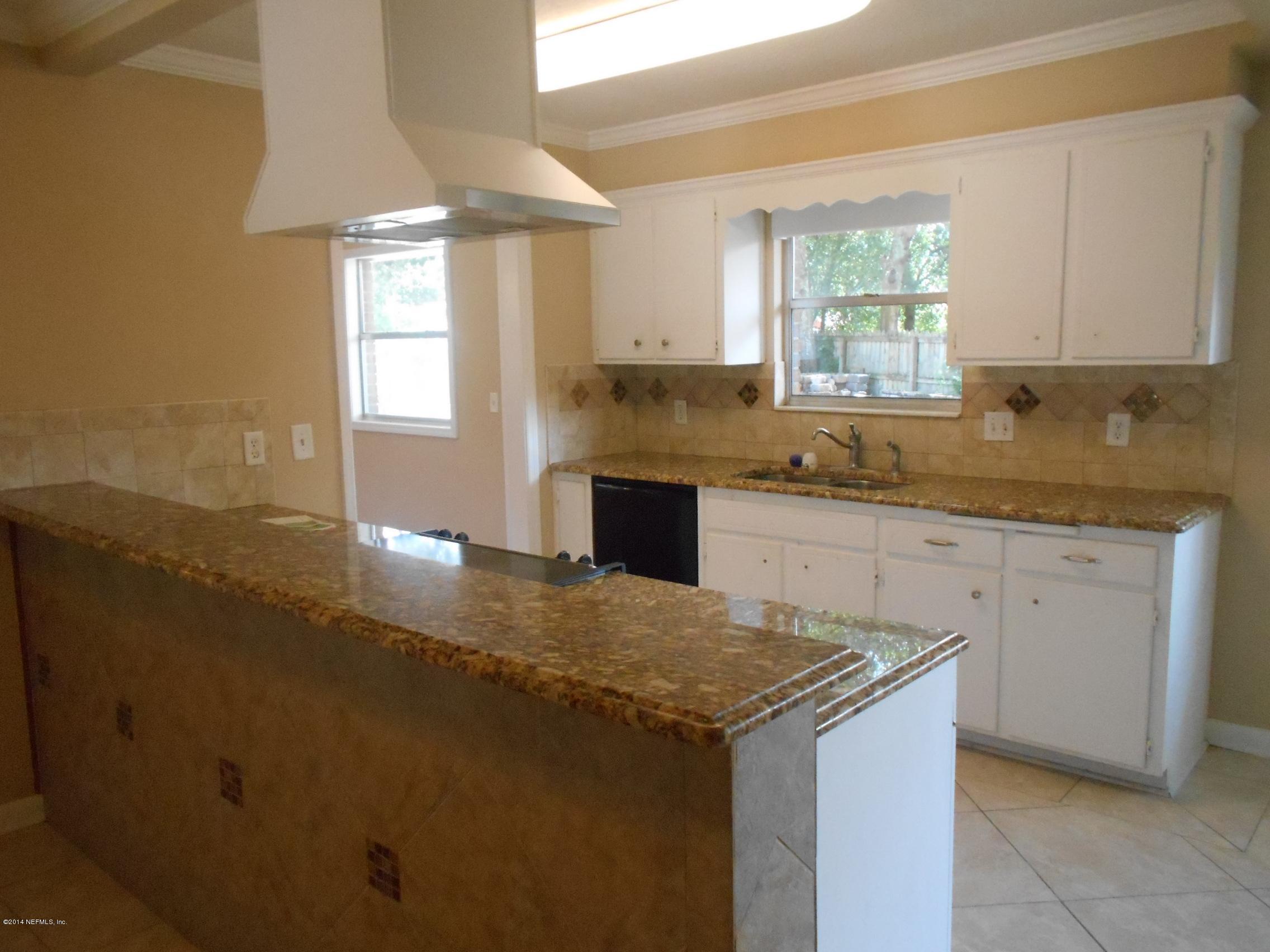 5190 Wembley Road Jacksonville, FL 32257 - Photo 5 of 23 Breakfast Bar in Kitchen