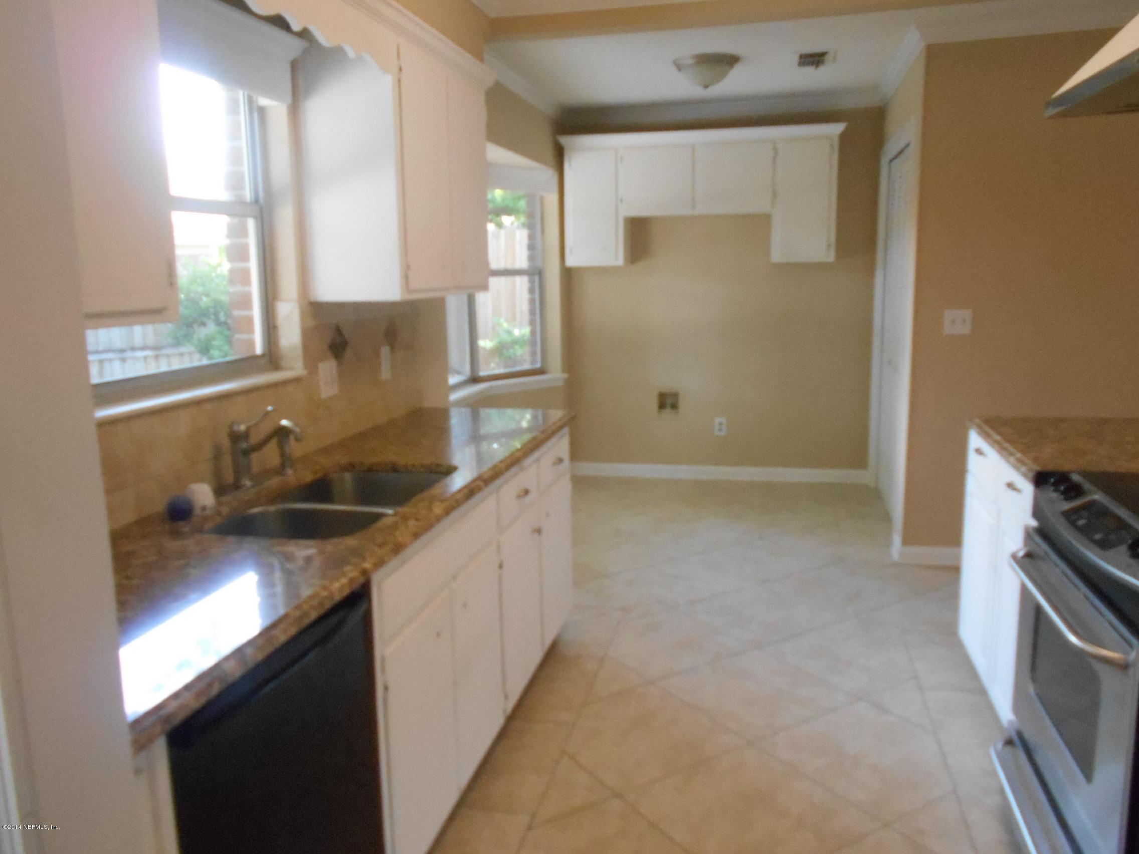 5190 Wembley Road Jacksonville, FL 32257 - Photo 8 of 23 Kitchen