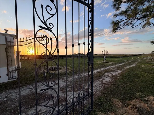 $635,000 | 12451 Northeast 20th Street, Williston, FL 32696