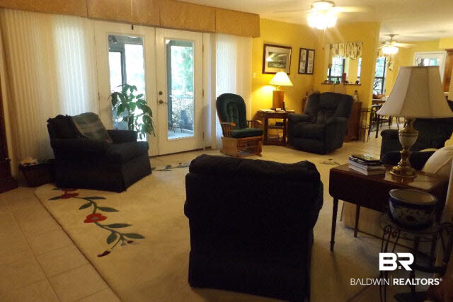 8521 Bay Harbor Road Elberta, AL 36530 - Photo 9 of 24 Living Room